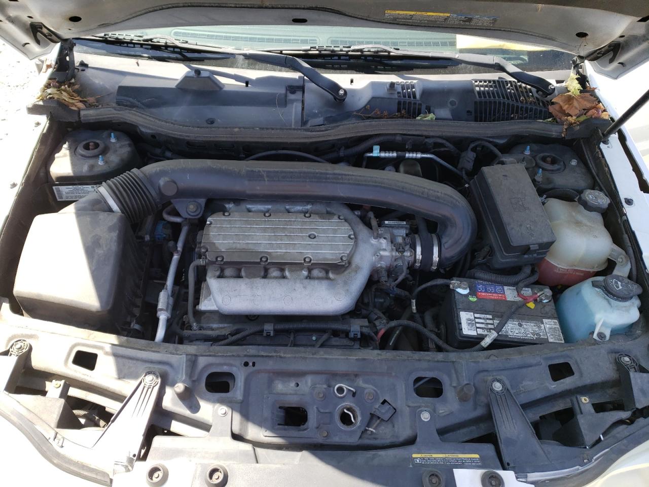 Photo 7 from auction – 2006 SATURN VUE with VIN 5GZCZ53426S825435