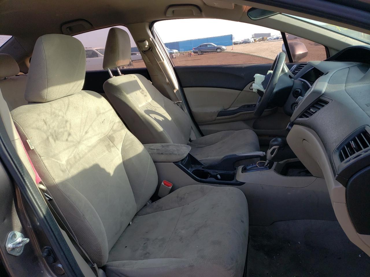 Photo 5 from auction – 2012 HONDA CIVIC LX with VIN 19XFB2F59CE050264