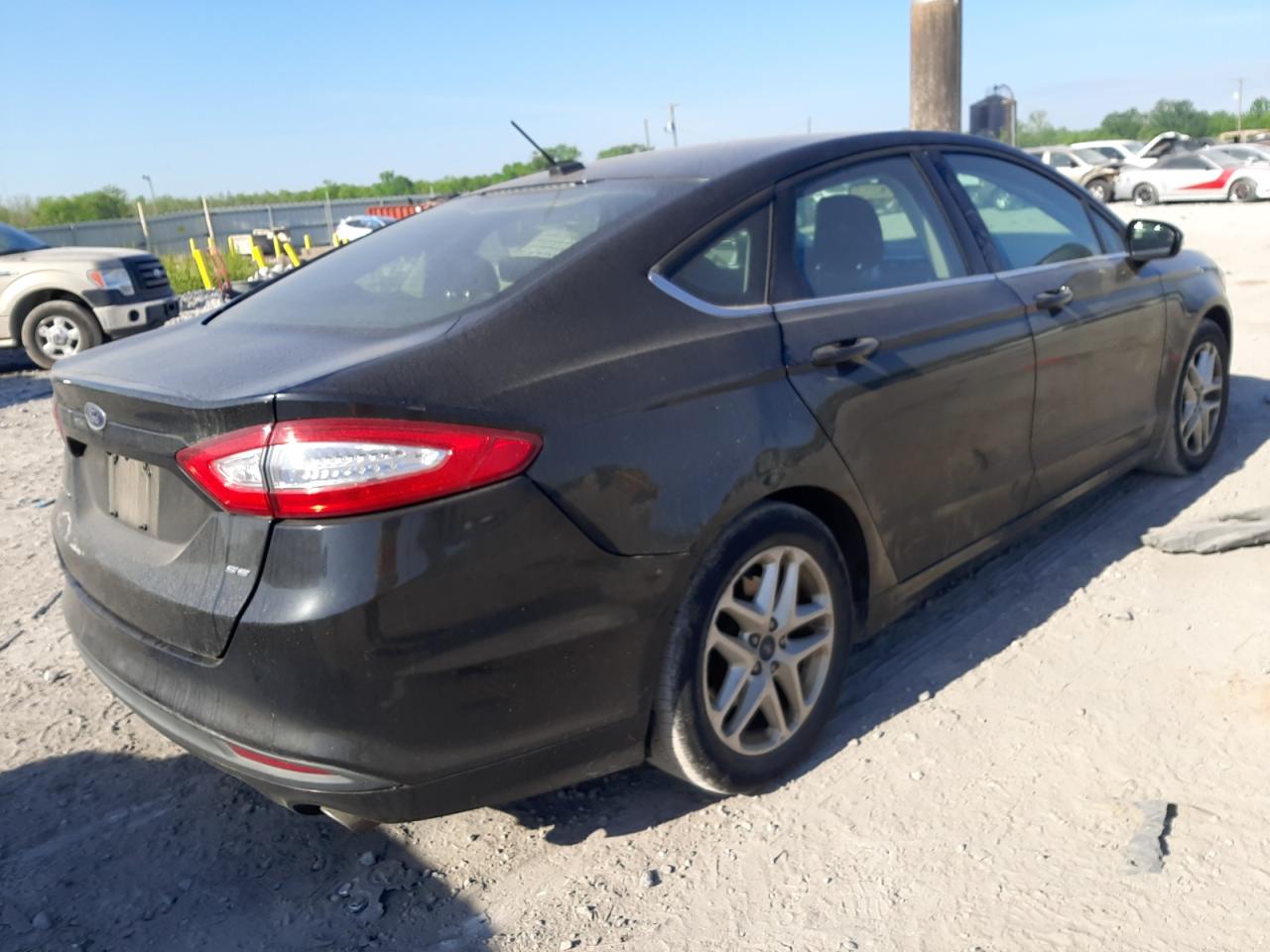 Photo 4 from auction – 2015 FORD FUSION SE with VIN 1FA6P0H78F5107192