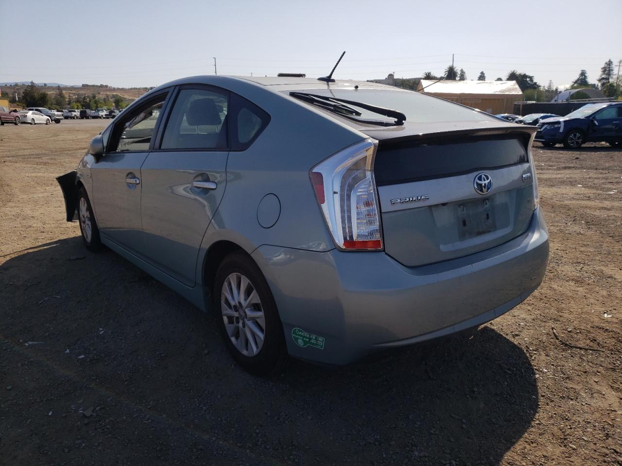 Photo 13 from auction – 2014 TOYOTA PRIUS PLUG with VIN JTDKN3DP2E3054182