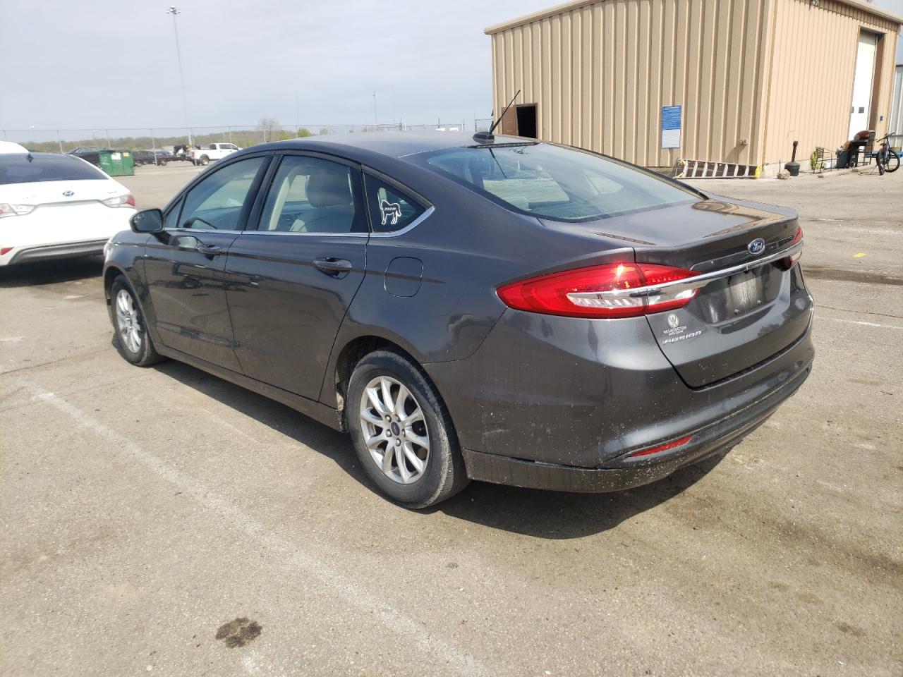 Photo 3 from auction – 2017 FORD FUSION S with VIN 3FA6P0G72HR310726