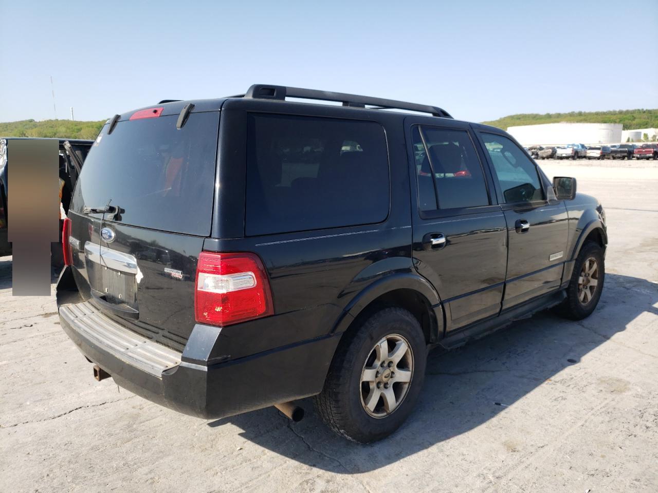 Photo 4 from auction – 2008 FORD EXPEDITION with VIN 1FMFU15598LA83362