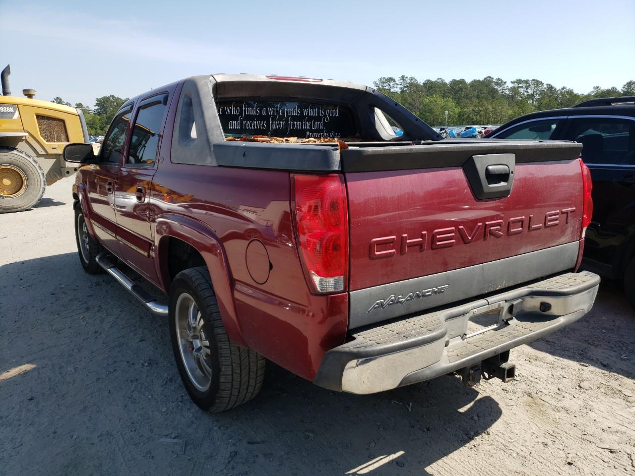 Photo 3 from auction – 2005 CHEVROLET AVALANCHE with VIN 3GNEC12Z55G170556