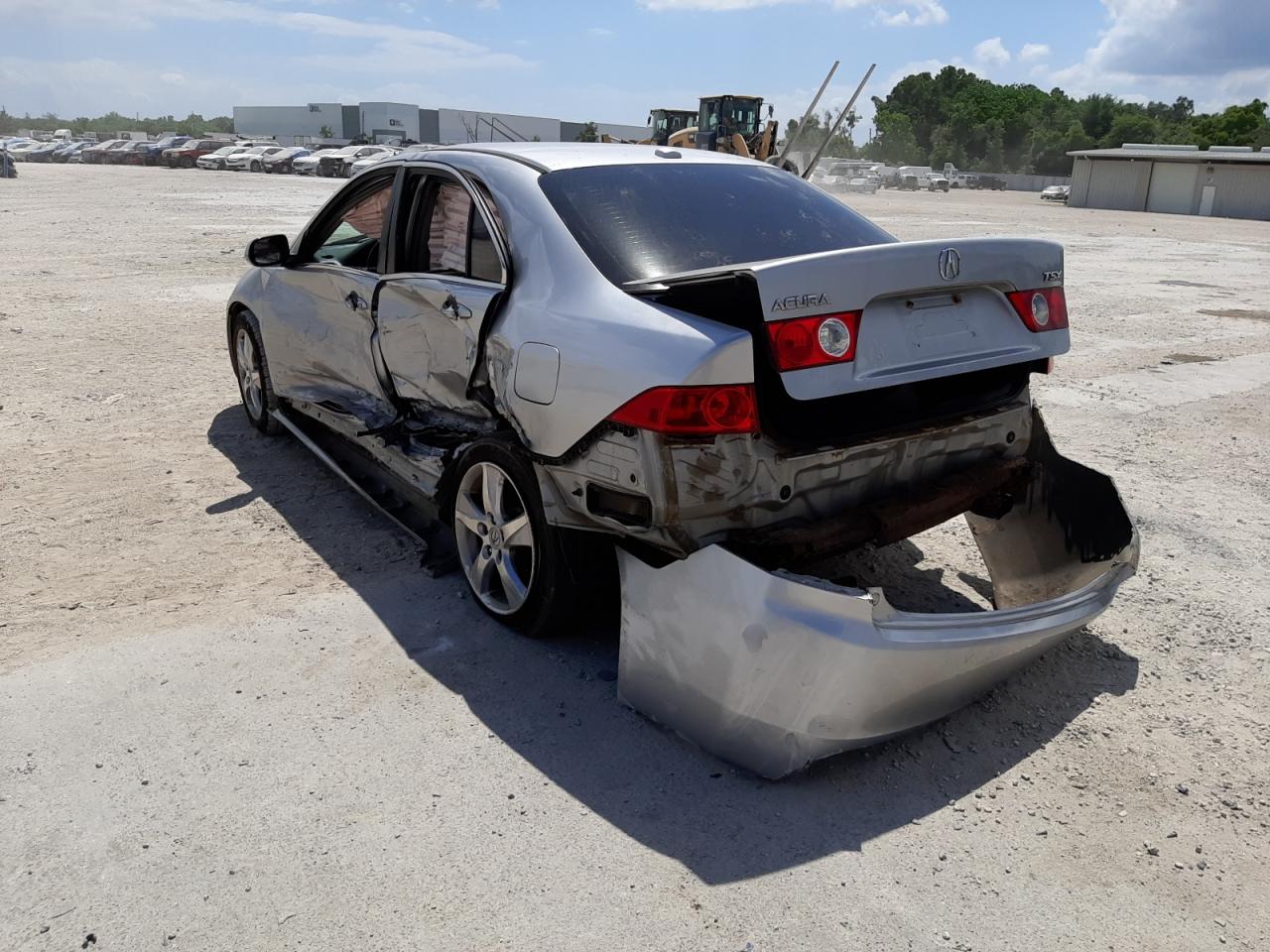 Photo 3 from auction – 2005 ACURA TSX with VIN JH4CL96885C018157