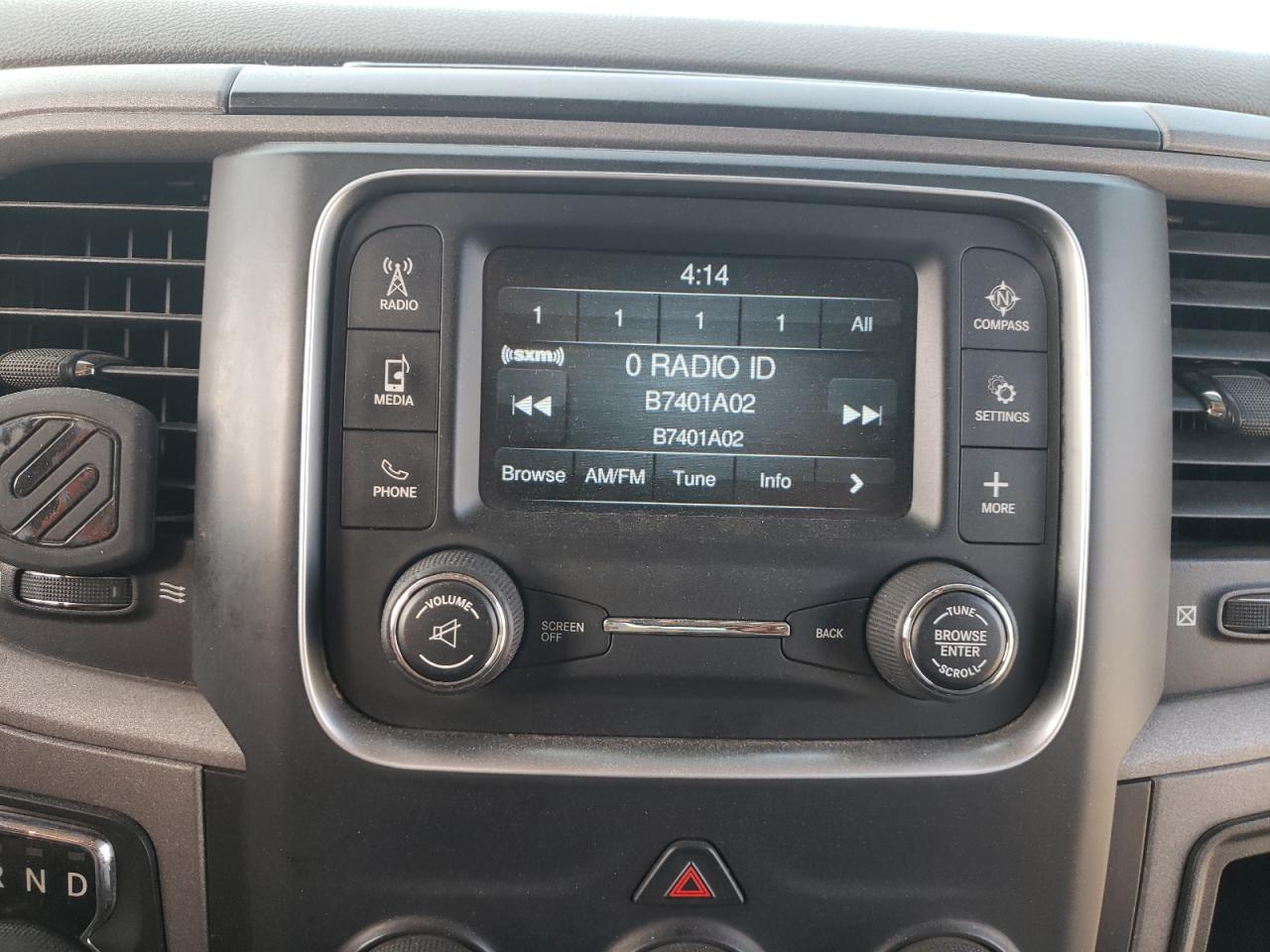 Photo 9 from auction – 2015 RAM 1500 ST with VIN 1C6RR6KMXFS770579