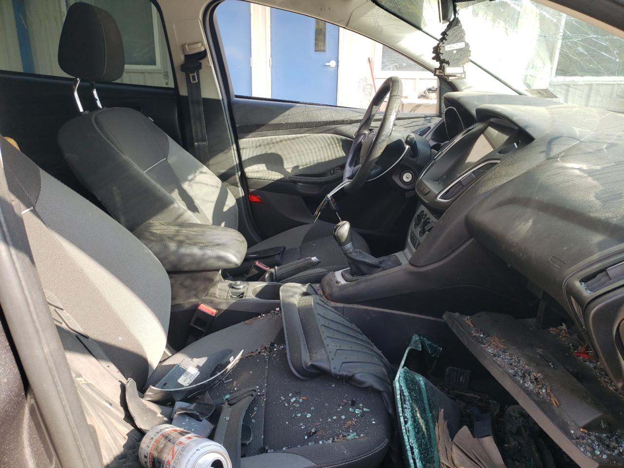 Photo 5 from auction – 2012 FORD FOCUS SE with VIN 1FAHP3K28CL377389