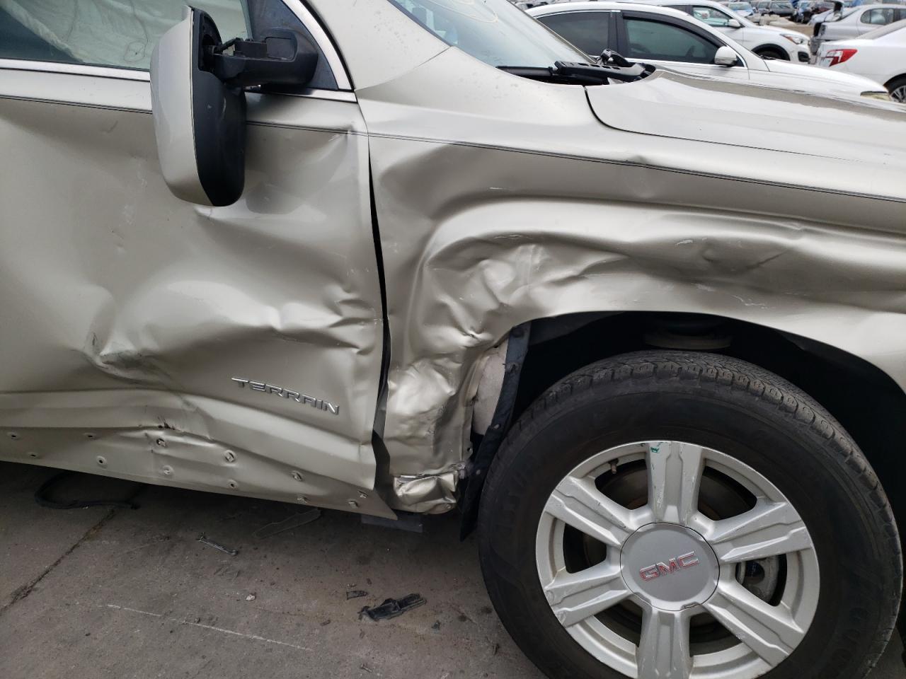Photo 9 from auction – 2015 GMC TERRAIN SL with VIN 2GKFLVEK7F6308070