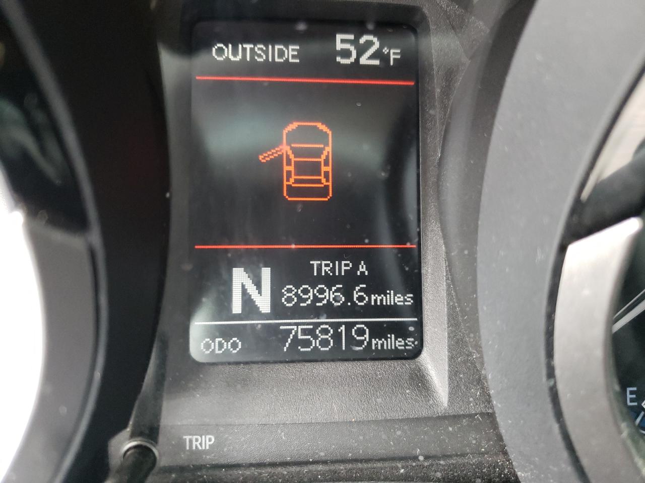Photo 8 from auction – 2015 TOYOTA COROLLA L with VIN 2T1BURHE5FC345511