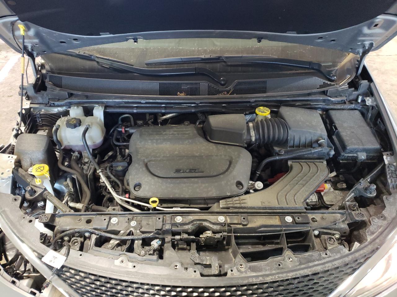 Photo 7 from auction – 2020 CHRYSLER PACIFICA T with VIN 2C4RC1BGXLR284147