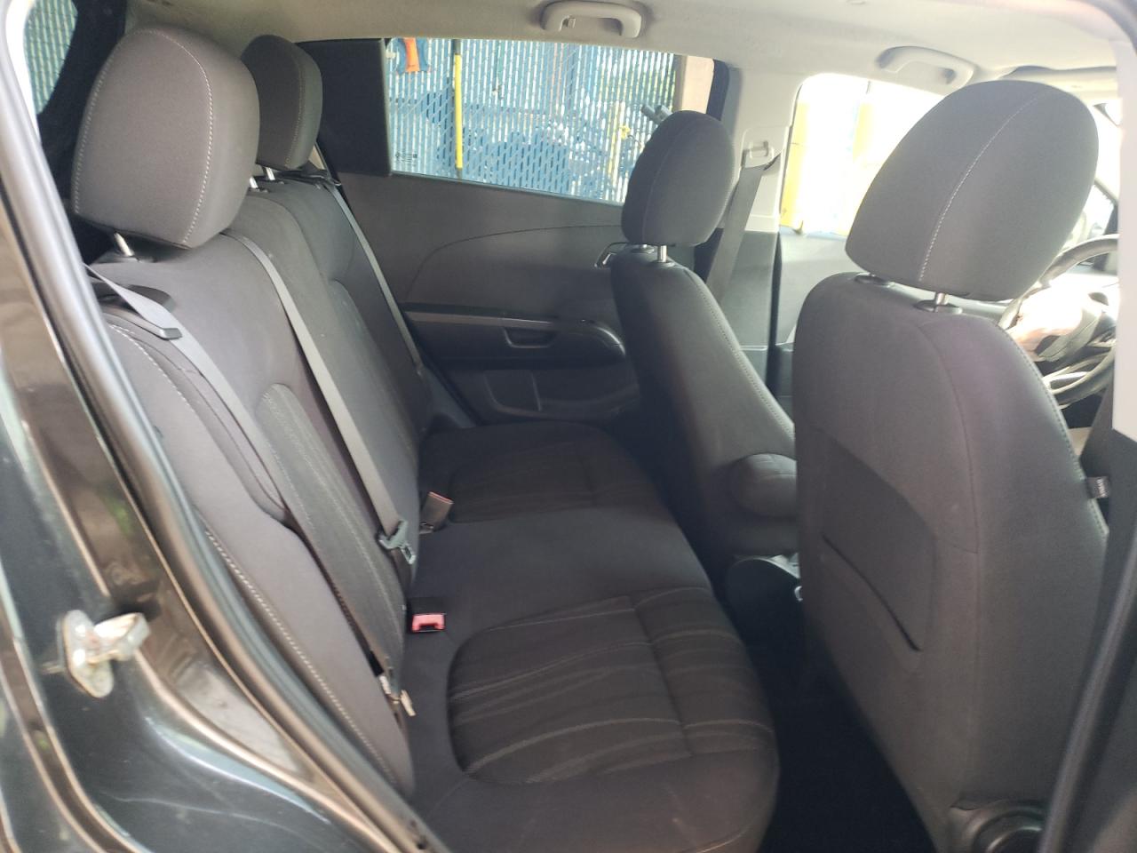 Photo 6 from auction – 2014 CHEVROLET SONIC LT with VIN 1G1JC6SH8E4157611