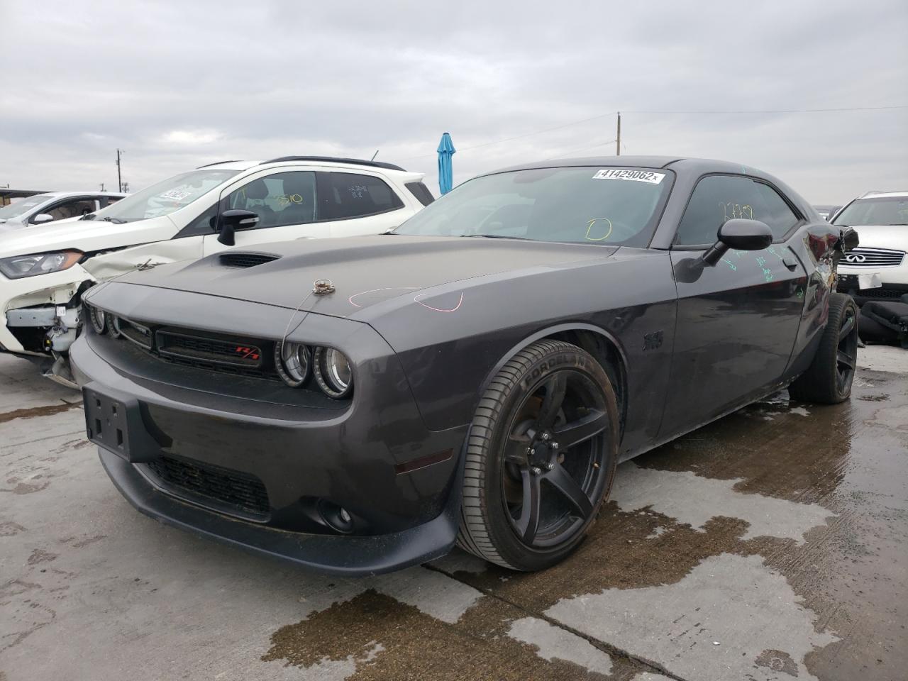 Photo 2 from auction – 2019 DODGE CHALLENGER with VIN 2C3CDZBT7KH737518