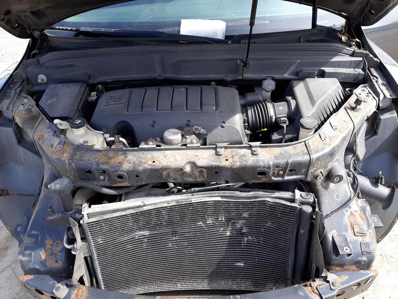 Photo 7 from auction – 2011 BUICK ENCLAVE CX with VIN 5GAKVBED2BJ226007