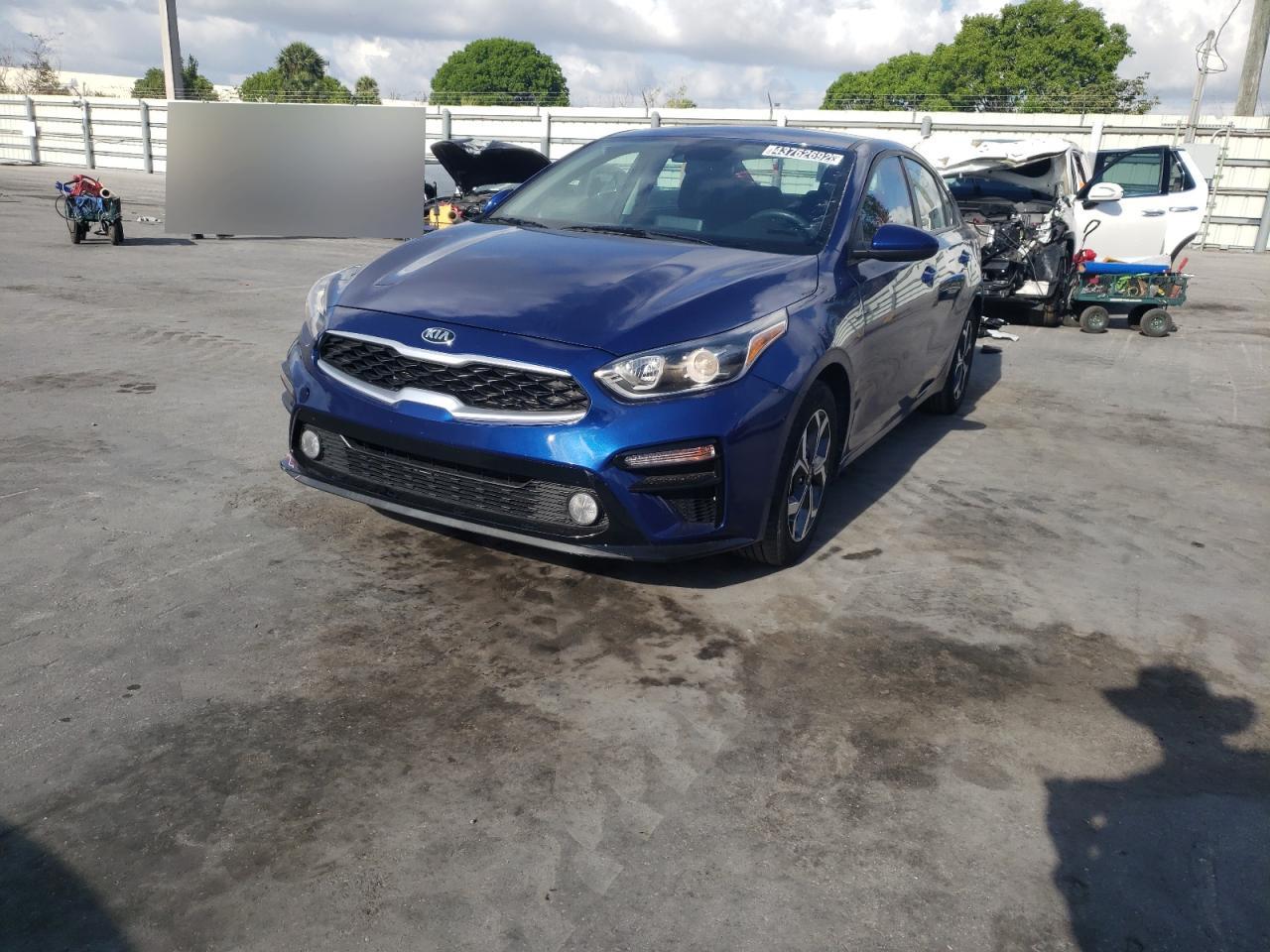 Photo 2 from auction – 2020 KIA FORTE FE with VIN 3KPF24AD6LE150235