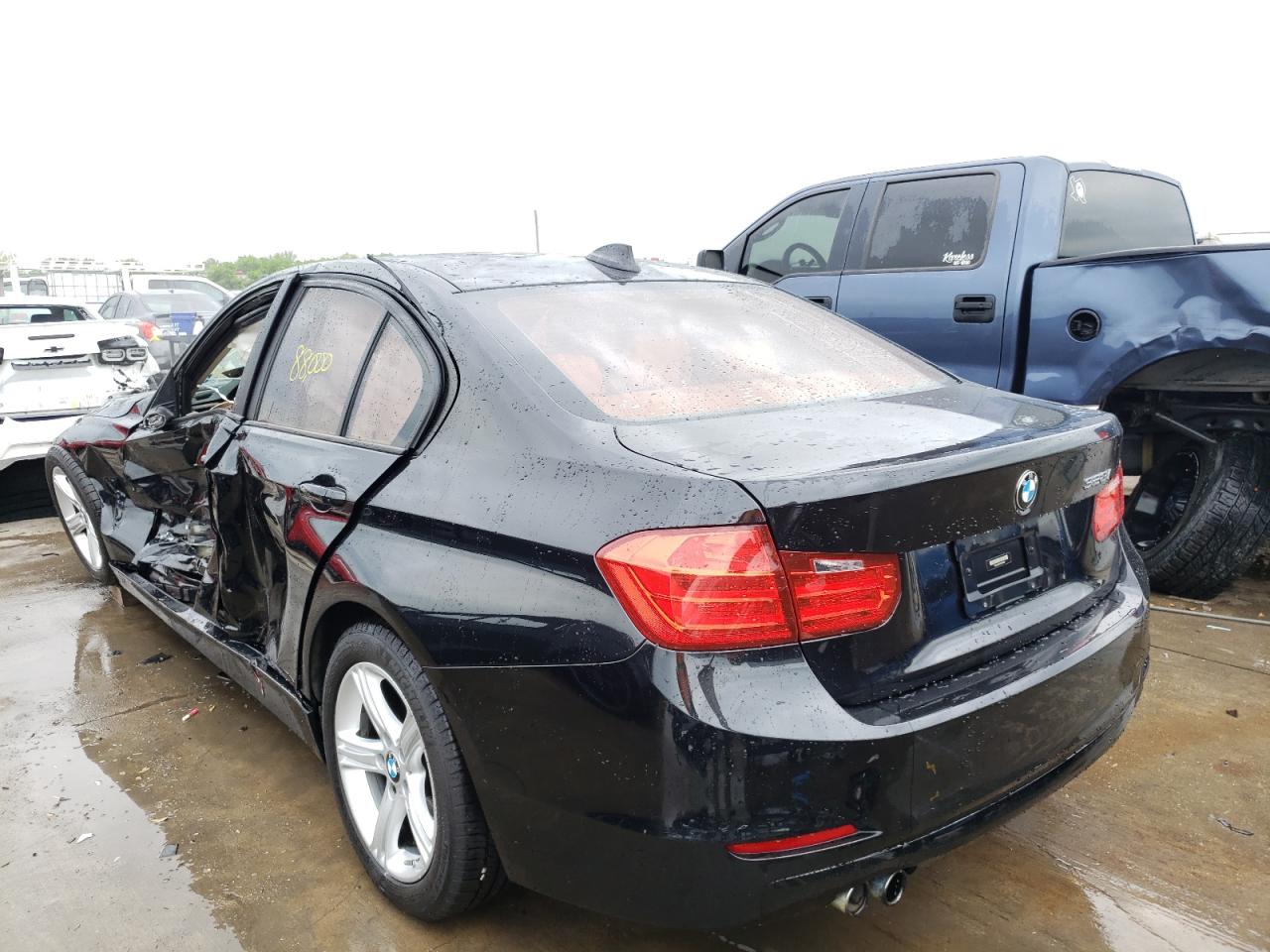 Photo 3 from auction – 2013 BMW 328 I with VIN WBA3A5C50DF355006