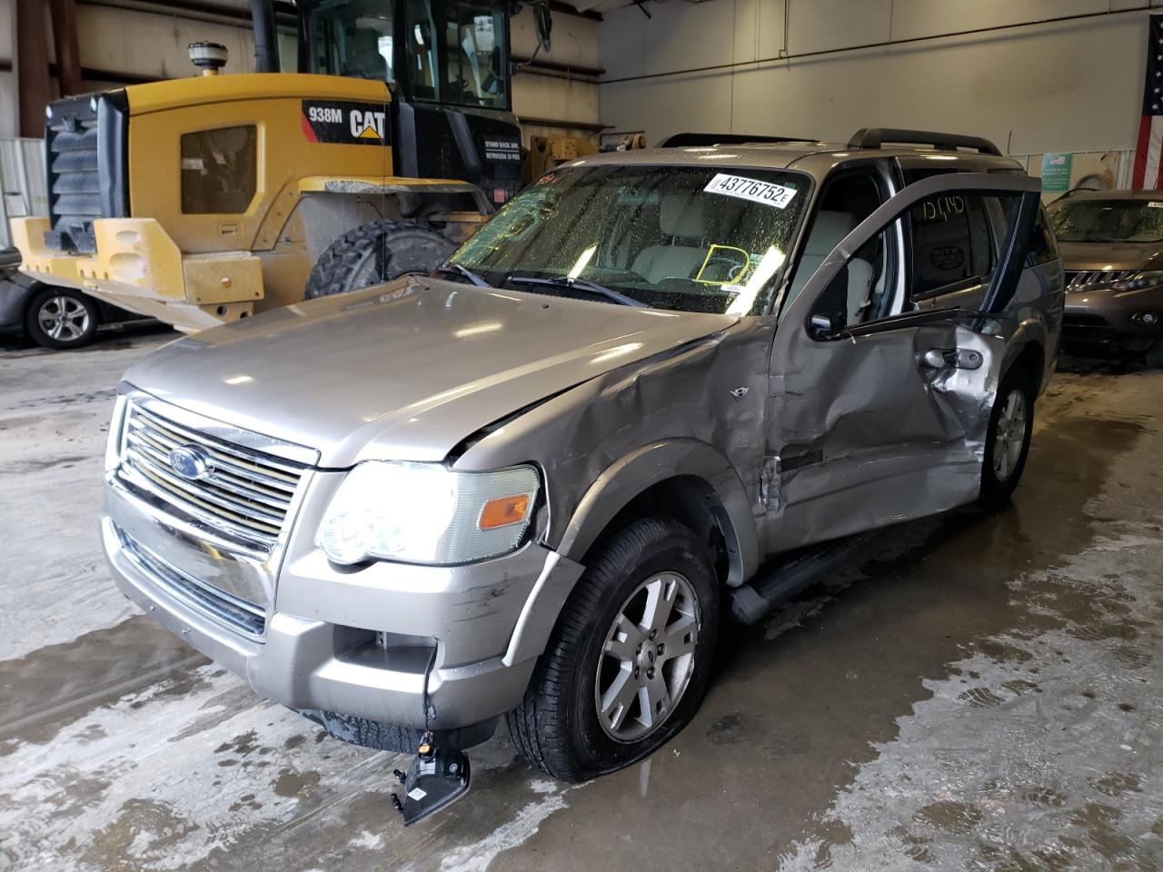 Photo 2 from auction – 2008 FORD EXPLORER X with VIN 1FMEU73818UA64827