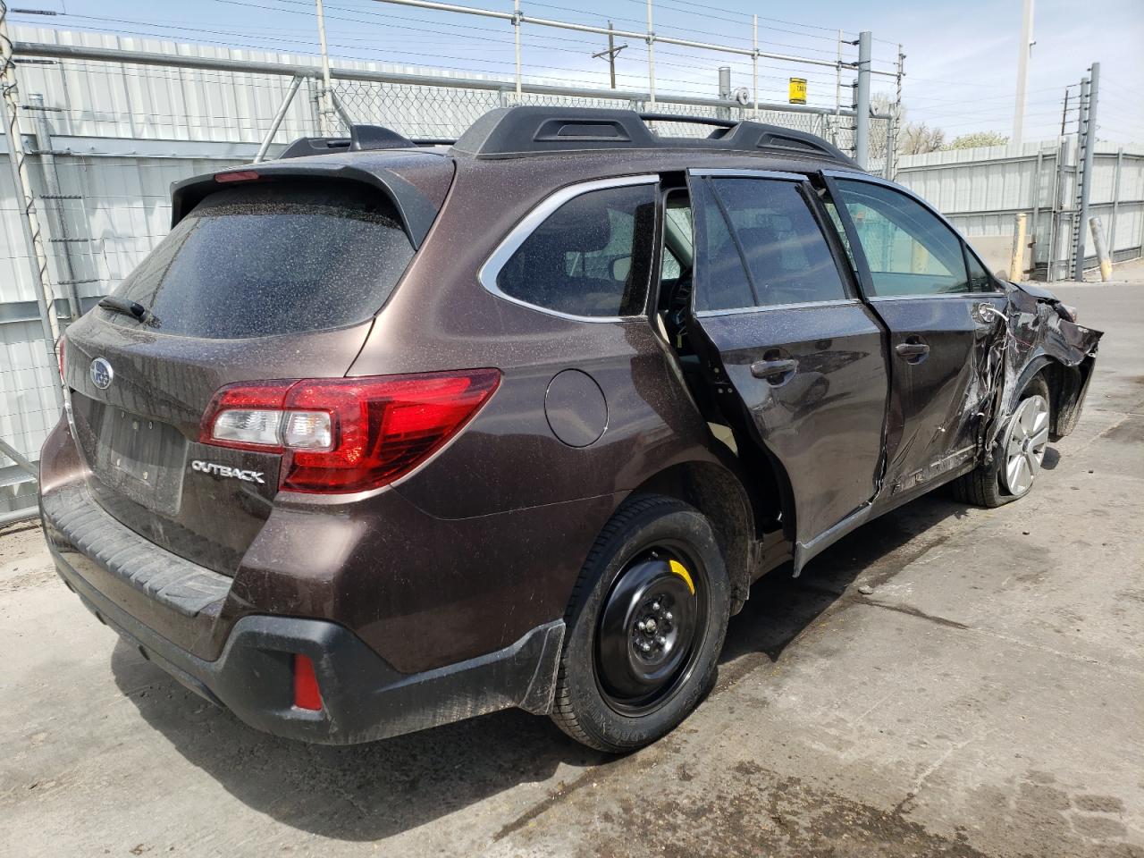Photo 4 from auction – 2019 SUBARU OUTBACK 2. with VIN 4S4BSAFC9K3219840