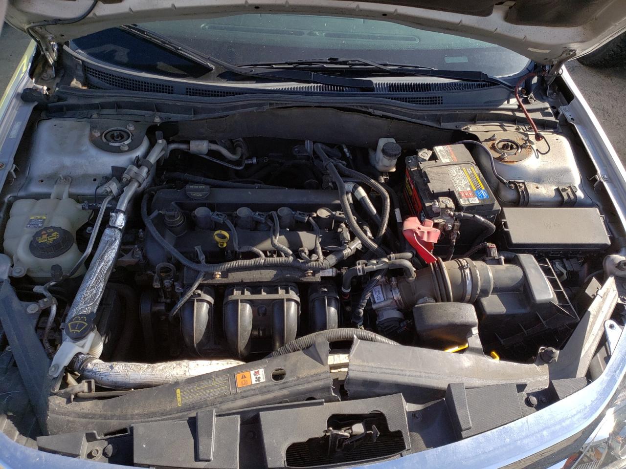 Photo 7 from auction – 2011 FORD FUSION SE with VIN 3FAHP0HA1BR267474