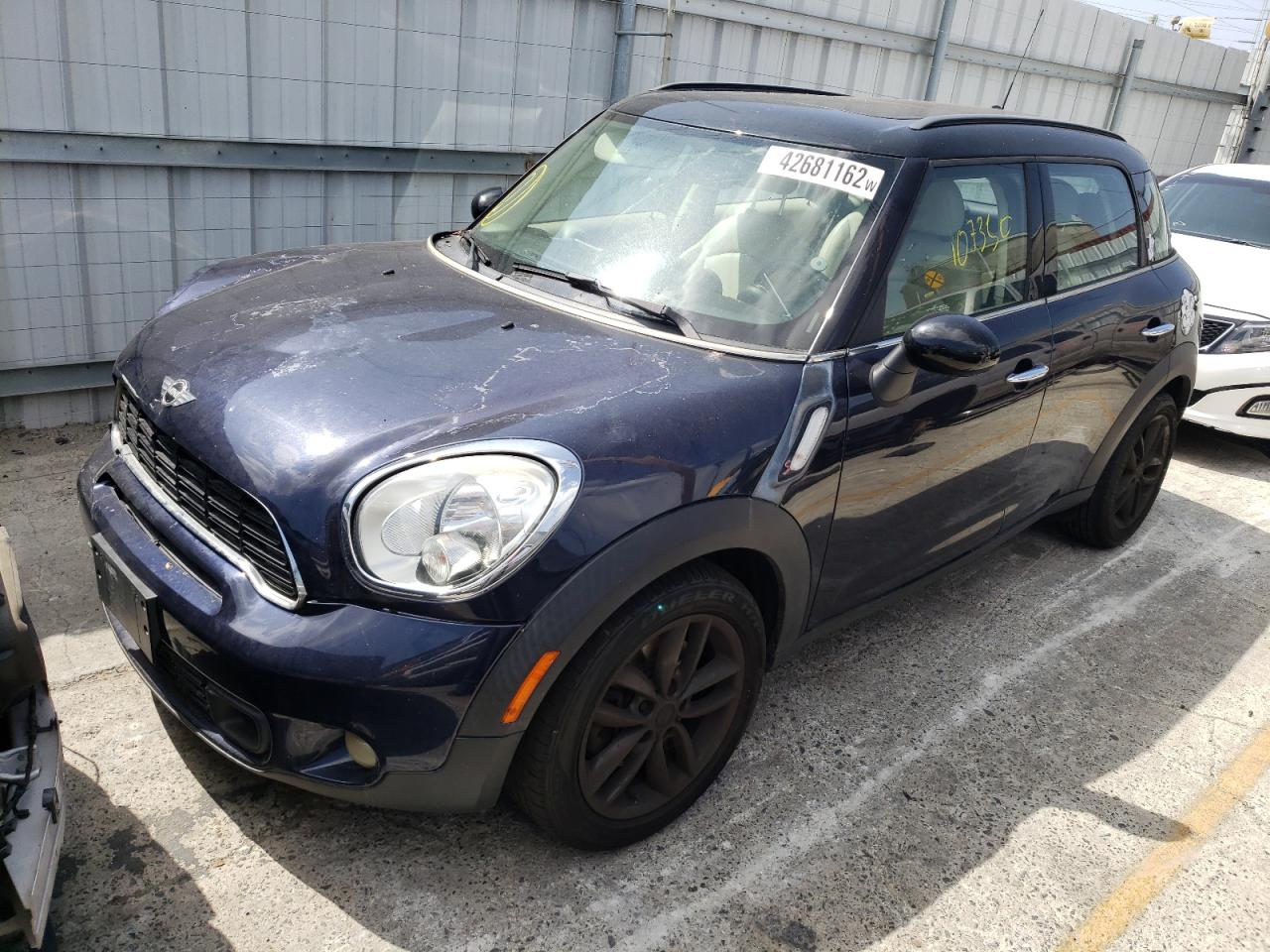 Photo 2 from auction – 2011 MINI COOPER S C with VIN WMWZC3C55BWL80165