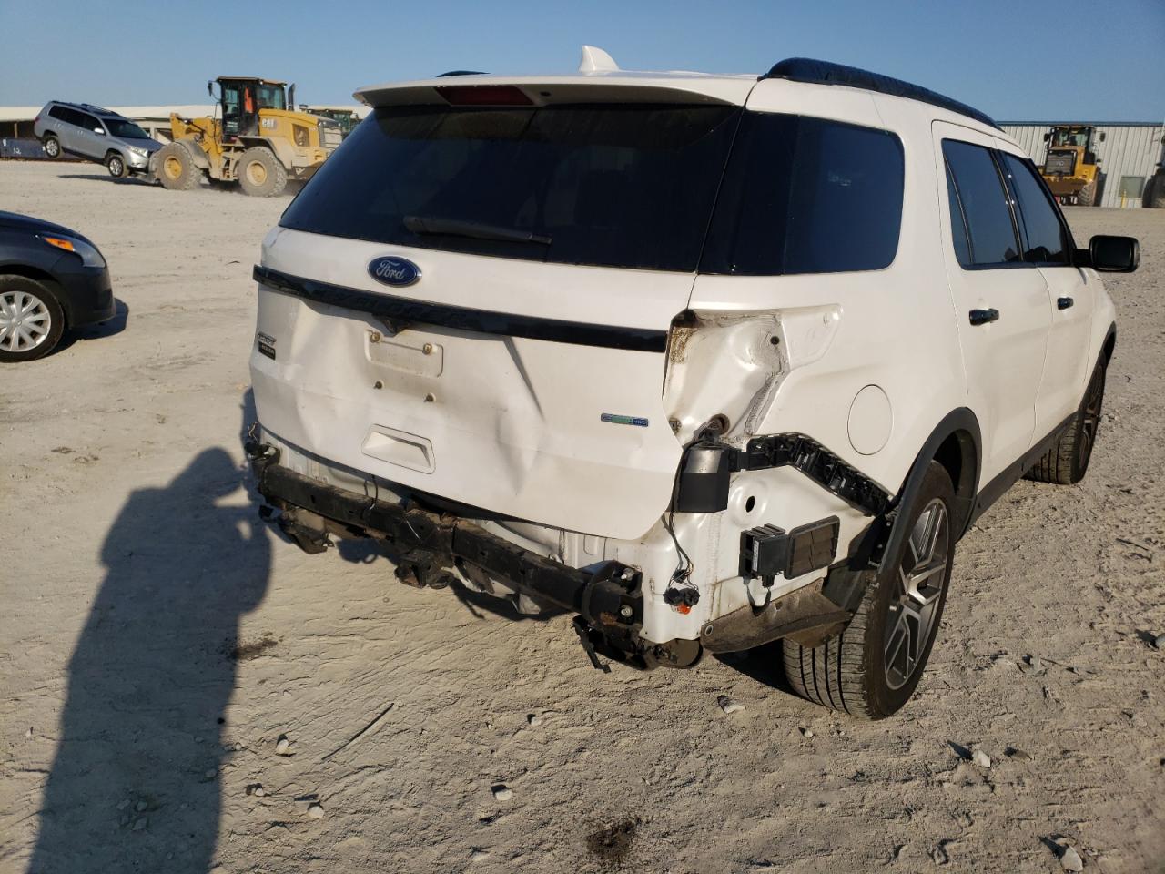 Photo 4 from auction – 2016 FORD EXPLORER S with VIN 1FM5K8GT2GGA69123