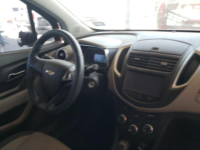 Photo 9 from auction – 2016 CHEVROLET TRAX LS with VIN 3GNCJNSB2GL229435