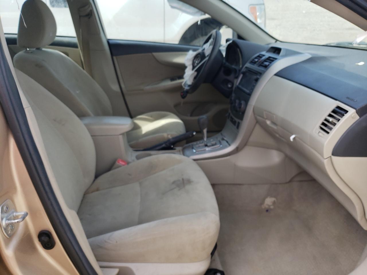 Photo 14 from auction – 2013 TOYOTA COROLLA BA with VIN 2T1BU4EE4DC980546