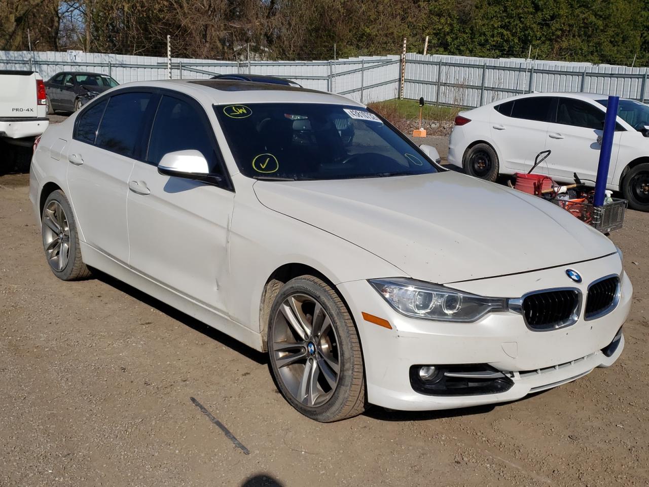 BMW 328 XI 2013 with VIN WBA3B3C53DJ976769 - Photo from auction