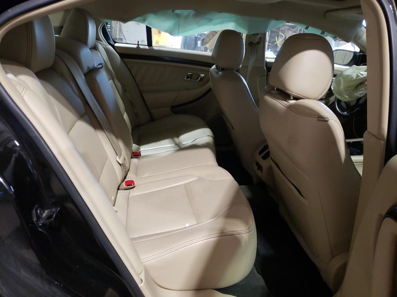 Photo 6 from auction – 2015 FORD TAURUS LIM with VIN 1FAHP2J8XFG106718