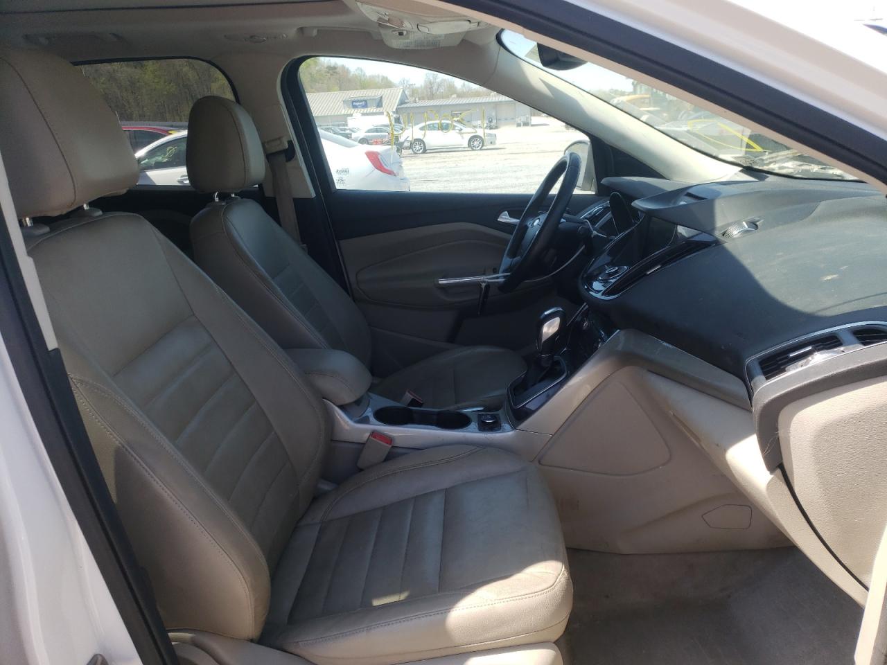 Photo 5 from auction – 2013 FORD ESCAPE SEL with VIN 1FMCU9HX2DUC11329