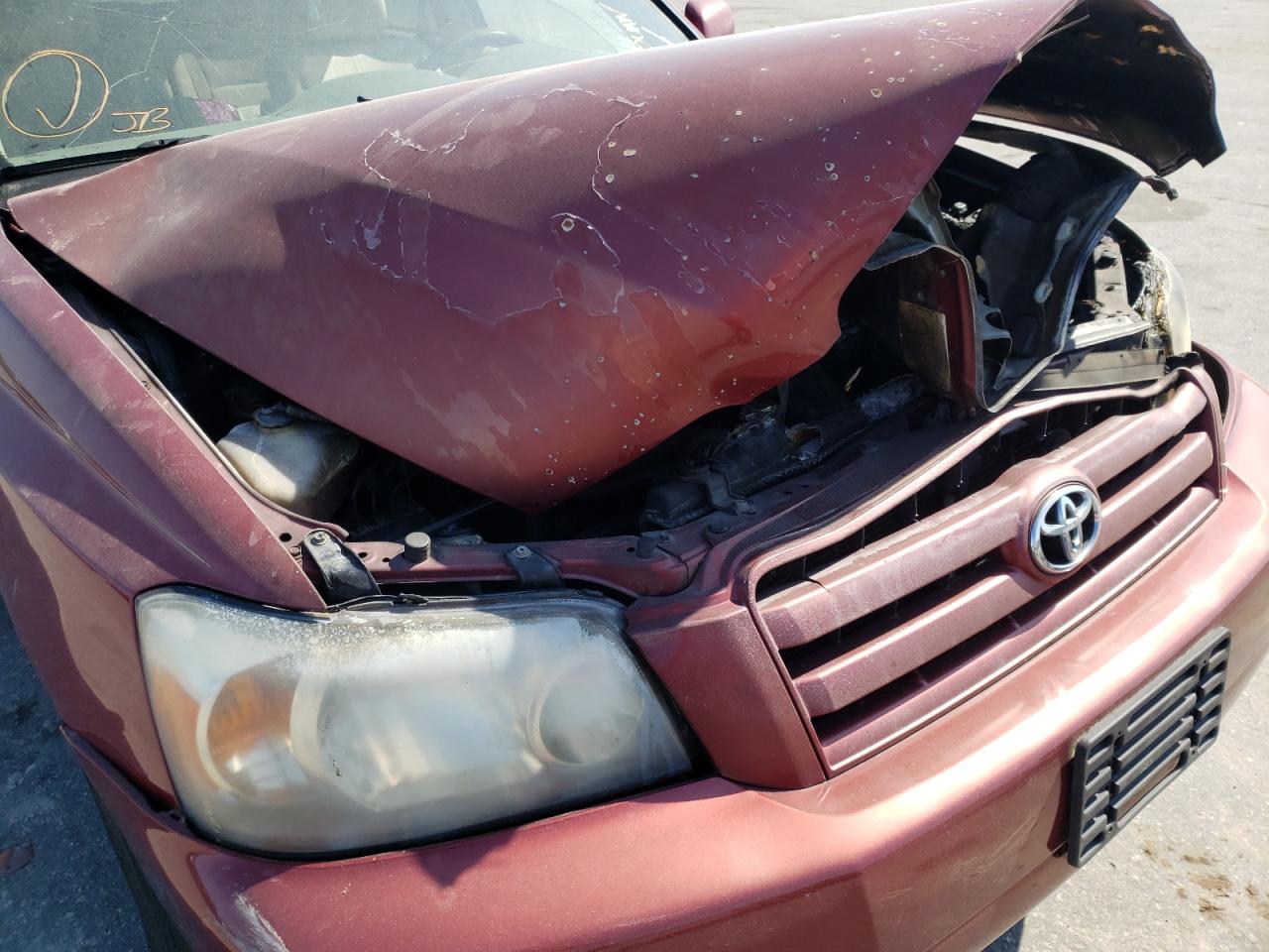Photo 9 from auction – 2005 TOYOTA HIGHLANDER with VIN JTEDP21A850070137