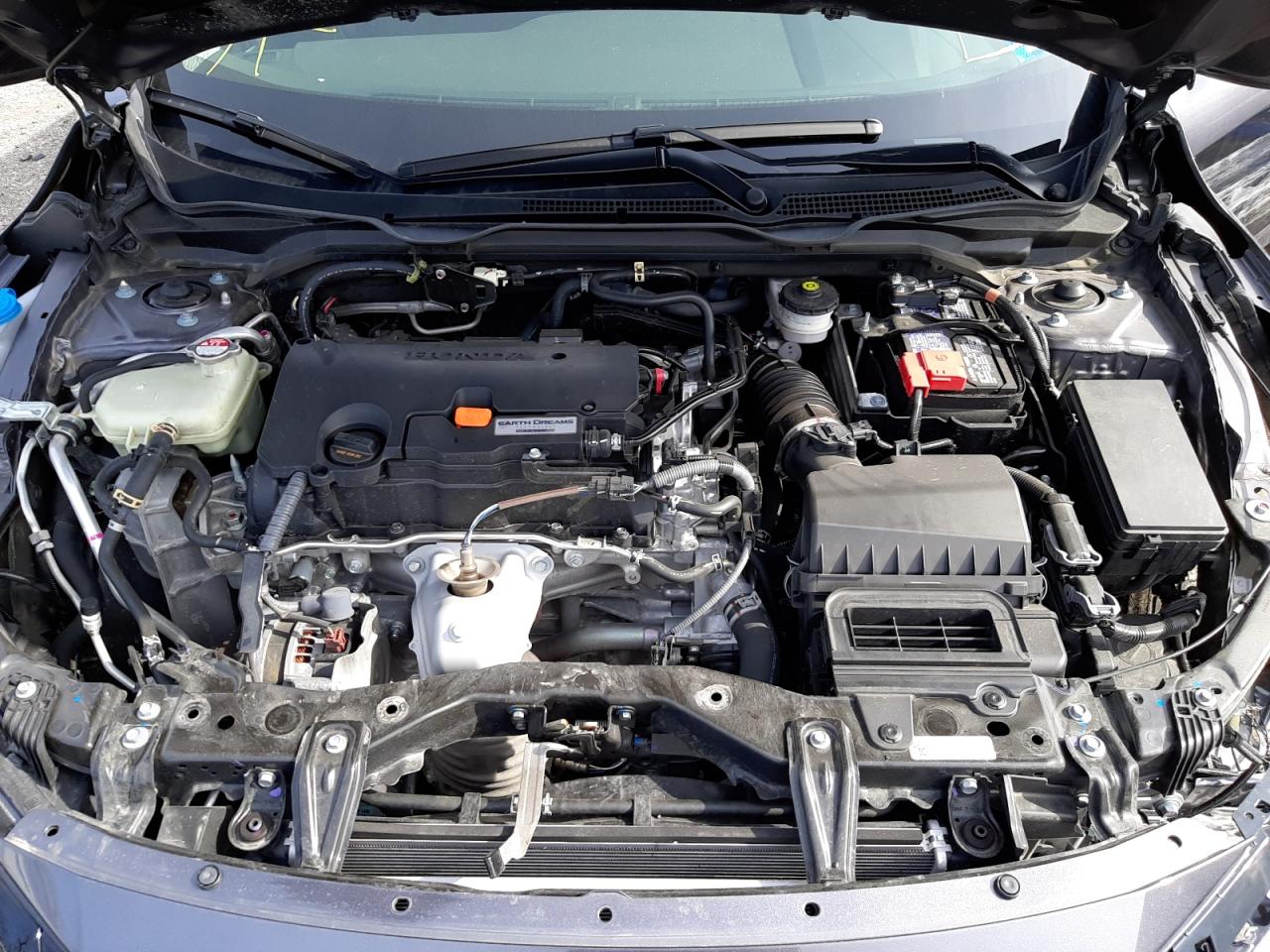 Photo 7 from auction – 2020 HONDA CIVIC LX with VIN 19XFC2F62LE215545