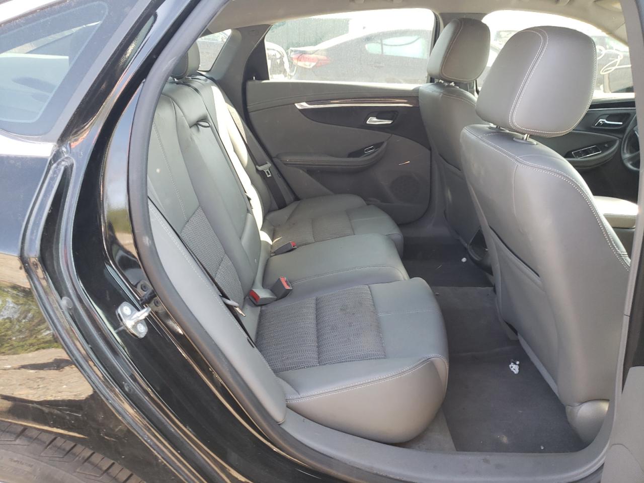 Photo 6 from auction – 2016 CHEVROLET IMPALA LT with VIN 2G1115S36G9115216