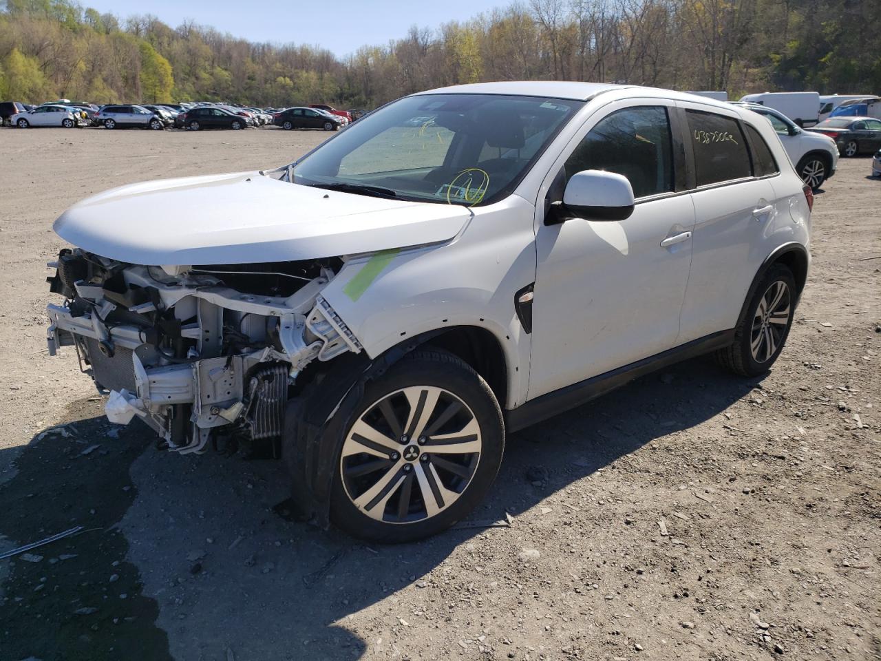 Photo 2 from auction – 2021 MITSUBISHI OUTLANDER with VIN JA4ARUAU2MU014297
