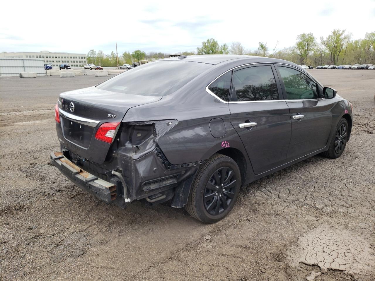 Photo 4 from auction – 2015 NISSAN SENTRA S with VIN 3N1AB7AP2FL632399