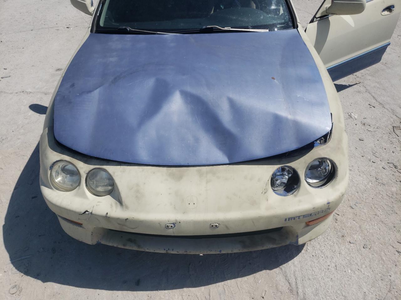 Photo 7 from auction – 2000 ACURA INTEGRA GS with VIN JH4DB7662YS002671