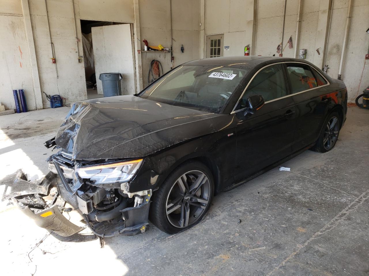 Photo 2 from auction – 2017 AUDI A4 PREMIUM with VIN WAUENAF40HA141001