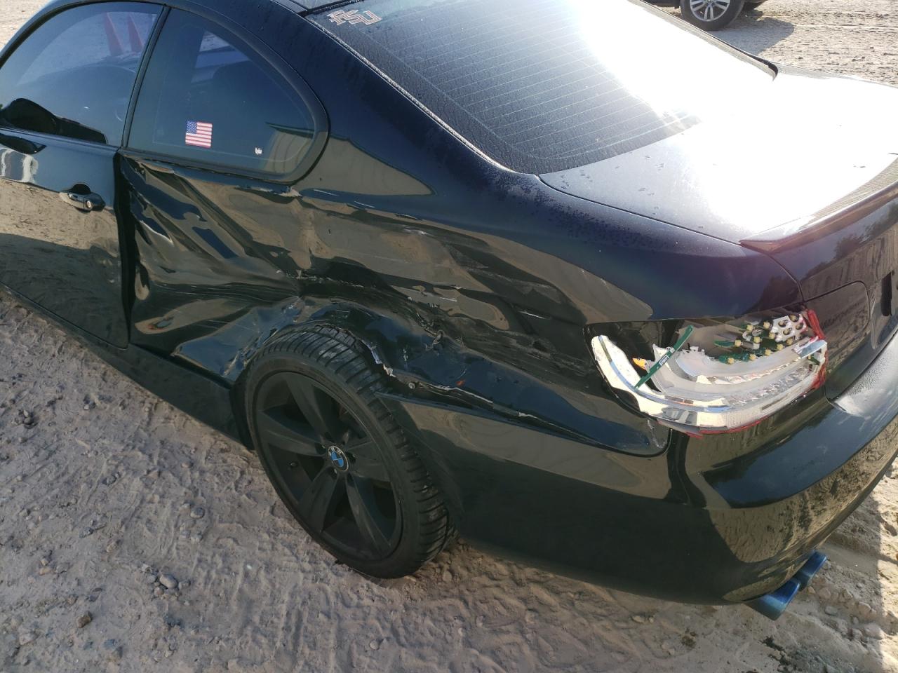 Photo 9 from auction – 2011 BMW 328 I with VIN WBAKE3C5XBE441818