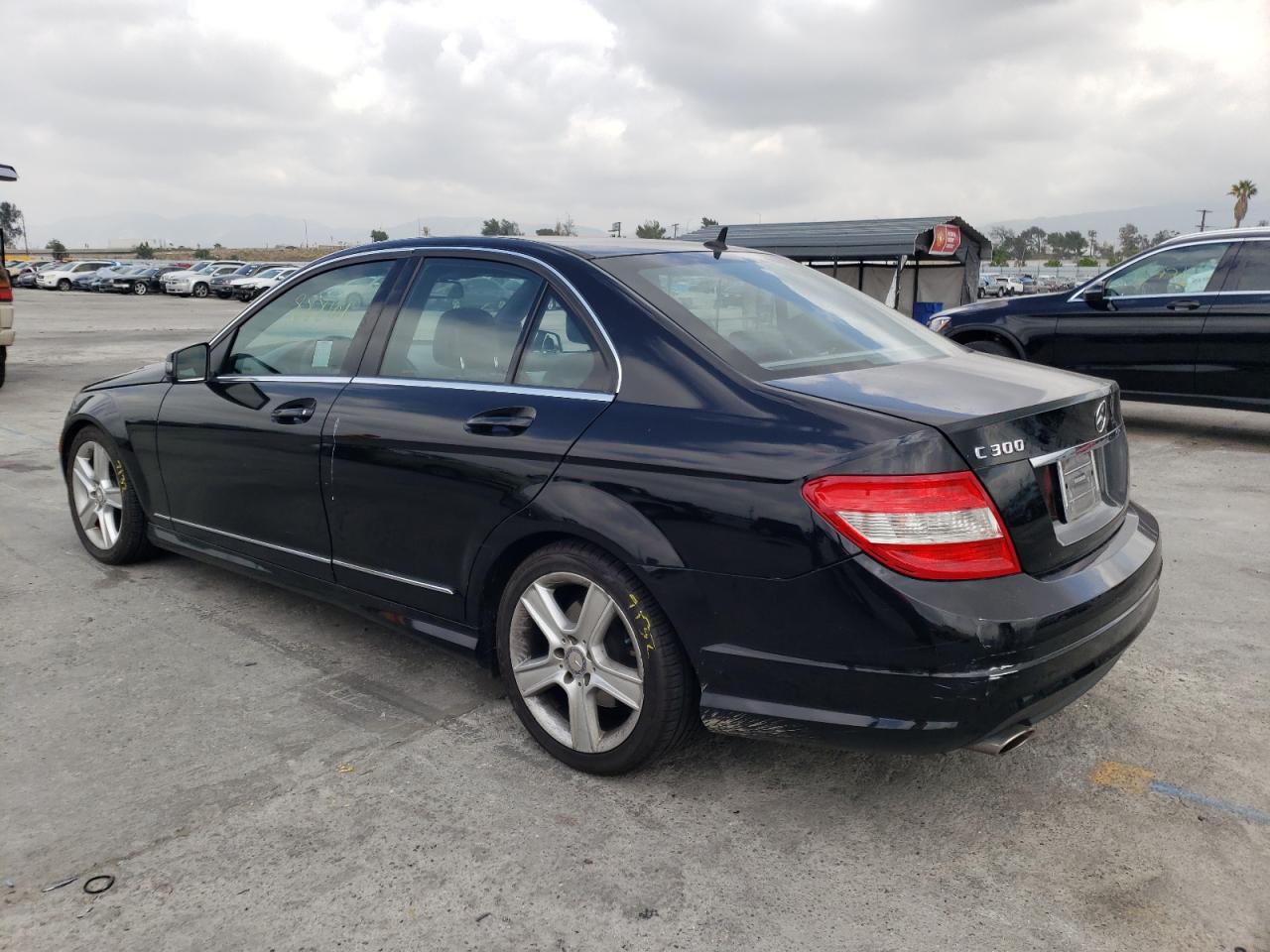 Photo 3 from auction – 2011 MERCEDES-BENZ C 300 with VIN WDDGF5EB6BR173594