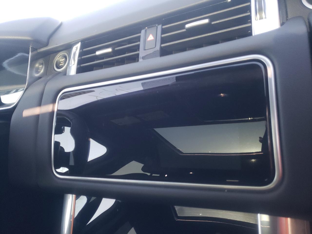 Photo 9 from auction – 2021 LAND ROVER RANGE ROVE with VIN SALWR2SU2MA762668