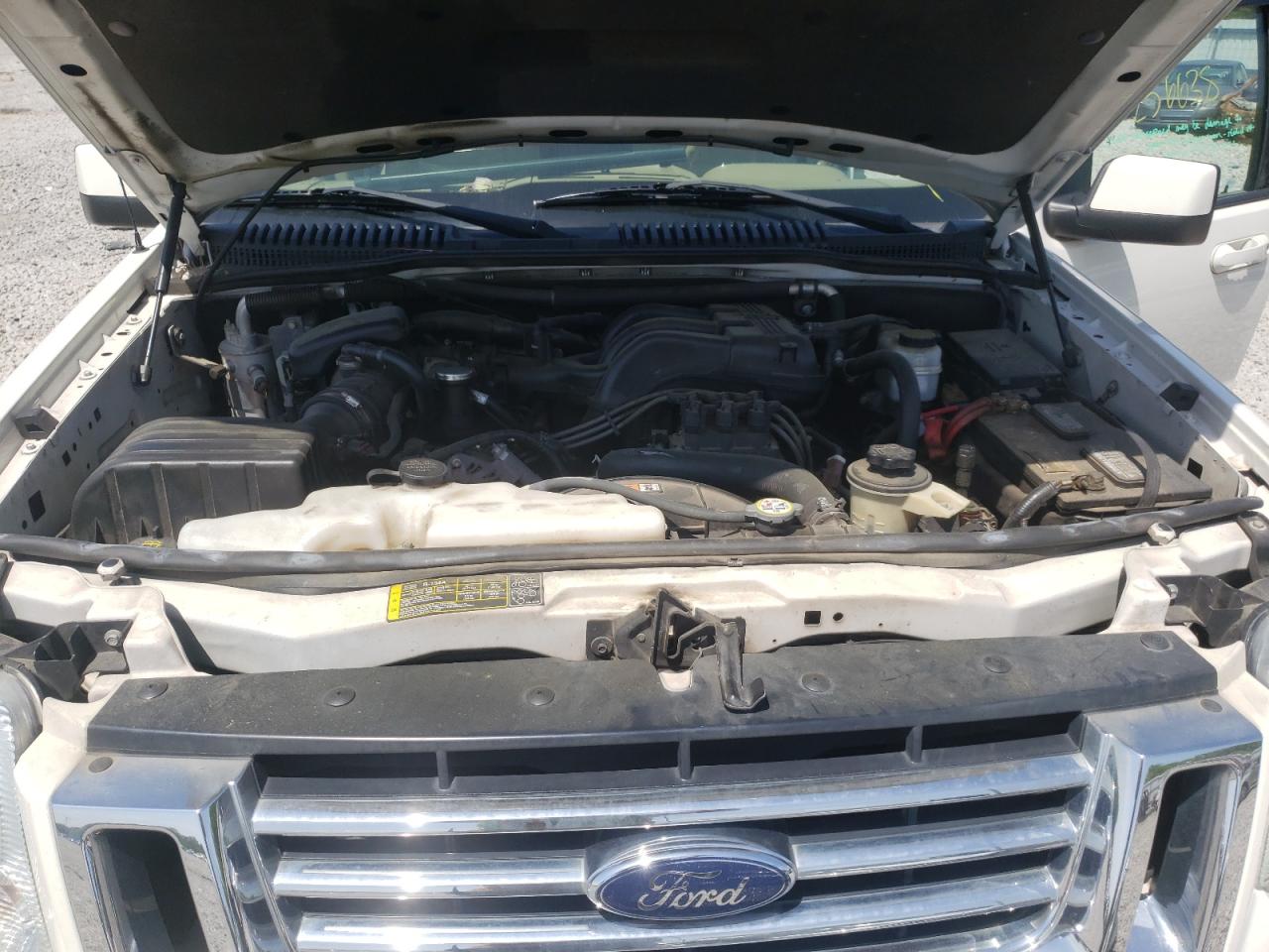 Photo 7 from auction – 2010 FORD EXPLORER E with VIN 1FMEU6EE6AUA43202