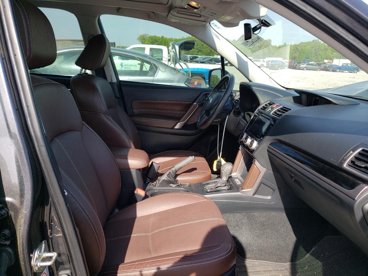 Photo 5 from auction – 2018 SUBARU FORESTER 2 with VIN JF2SJAWC4JH549122
