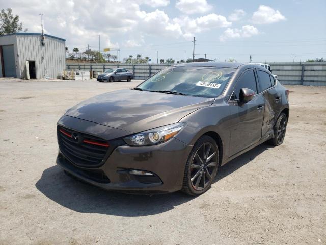Фото 2 с аукциона – 2017 MAZDA 3 TOURING с VIN 3MZBN1V75HM110652