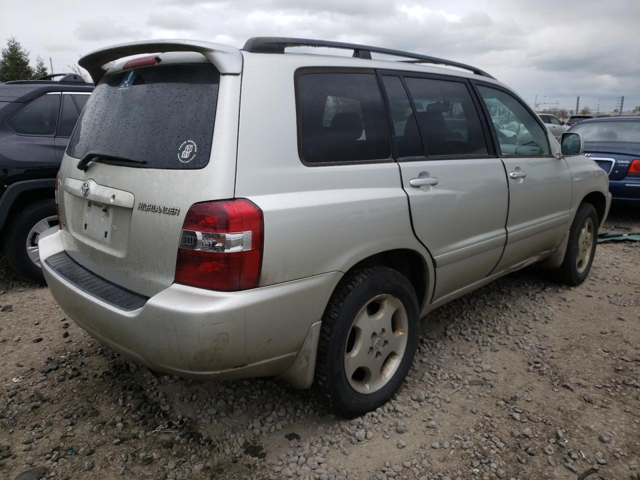 Photo 4 from auction – 2004 TOYOTA HIGHLANDER with VIN JTEEP21A040013756