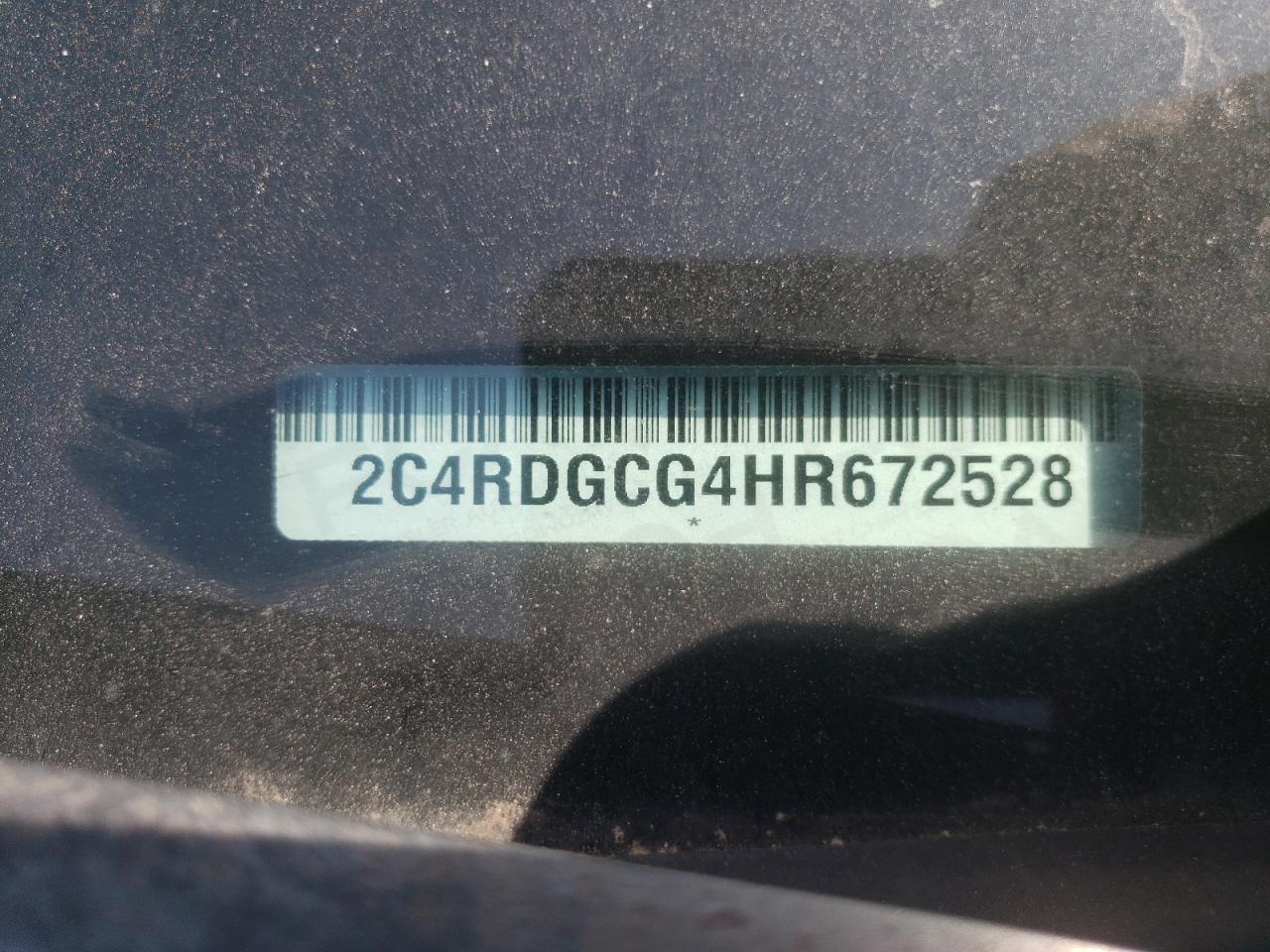 Photo 10 from auction – 2017 DODGE GRAND CARA with VIN 2C4RDGCG4HR672528