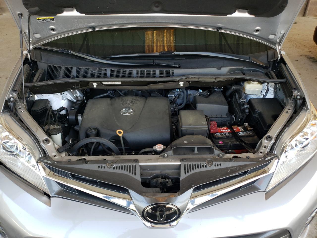 Photo 7 from auction – 2018 TOYOTA SIENNA XLE with VIN 5TDYZ3DC7JS908362