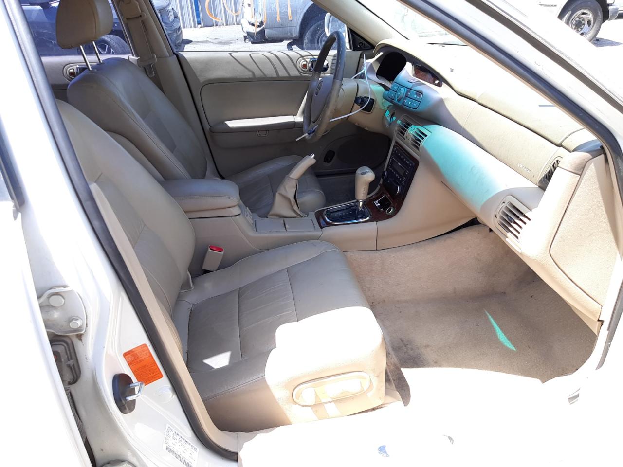 Photo 19 from auction – 2001 MAZDA MILLENIA S with VIN JM1TA222X11711639