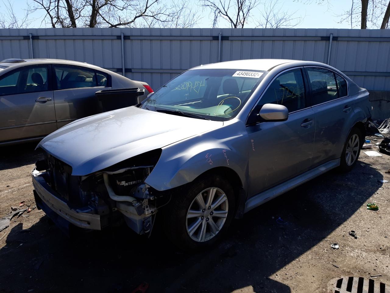 Photo 2 from auction – 2011 SUBARU LEGACY 2.5 with VIN 4S3BMBC6XB3252008