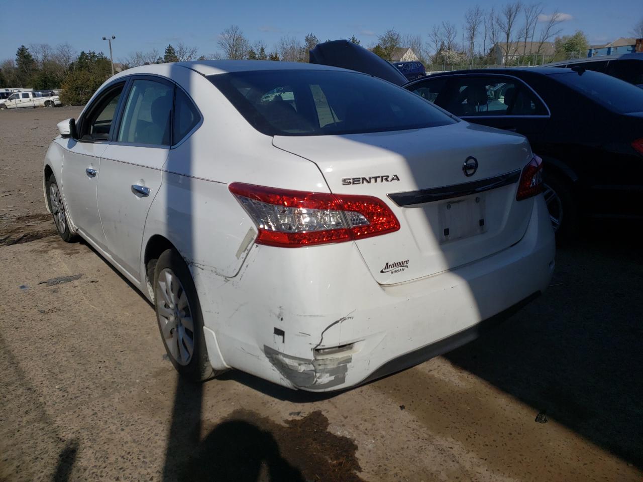 Photo 3 from auction – 2015 NISSAN SENTRA S with VIN 3N1AB7AP1FY379014