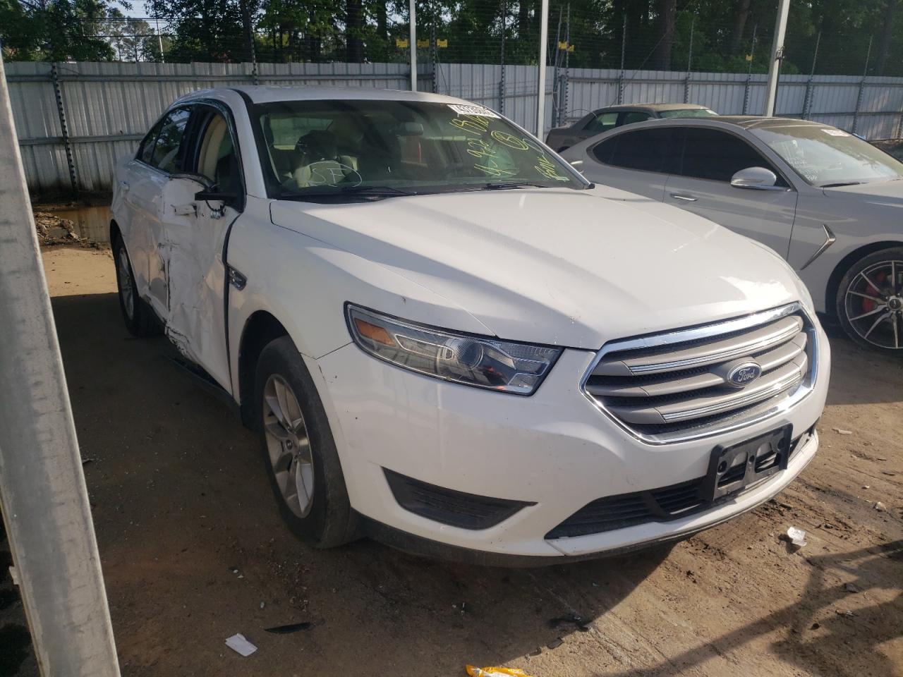 FORD TAURUS SE 2013 with VIN 1FAHP2D88DG187694 - Photo from auction