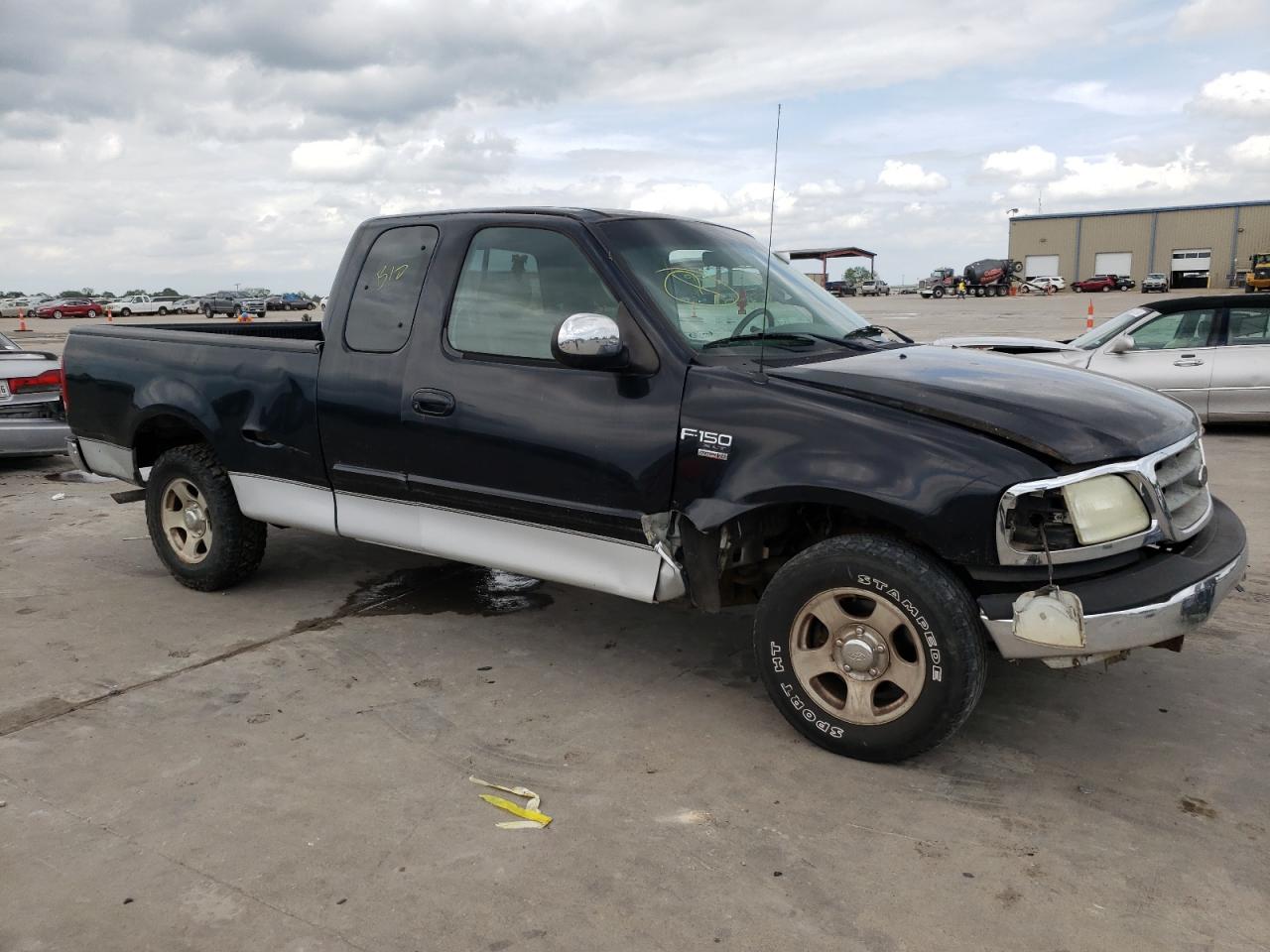 Photo 9 from auction – 2002 FORD F150 with VIN 1FTRX17W12KA86252