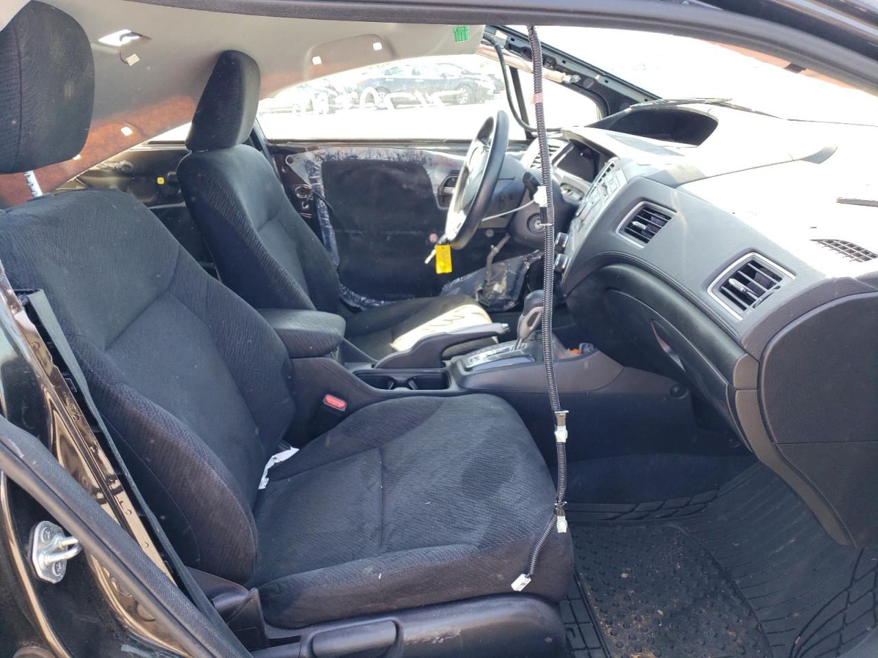Photo 5 from auction – 2013 HONDA CIVIC LX with VIN 19XFB2F55DE223022